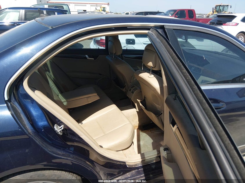2013 Mercedes-Benz C 250 Sport VIN: WDDGF4HB1DA863261 Lot: 45591226