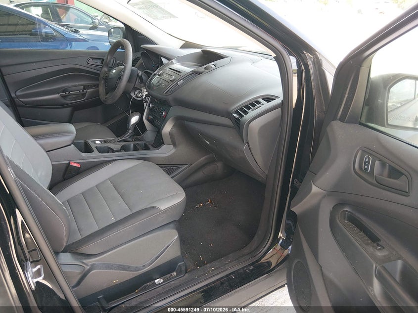 2017 FORD ESCAPE auction photo 5