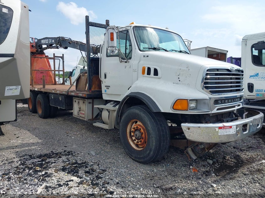 2006 STERLING TRUCK L auction photo 1