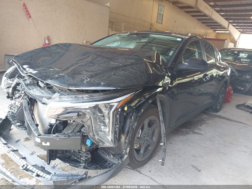 Vin: 3kpft4de8te273956, lot: 46089661, kia k4 lxs 20262