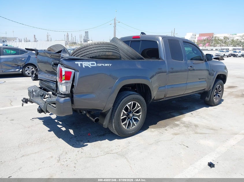 2022 TOYOTA TACOMA auction photo 4