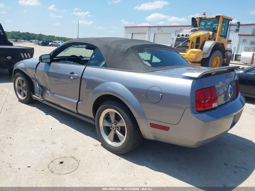 2006 FORD MUSTANG auction photo 3