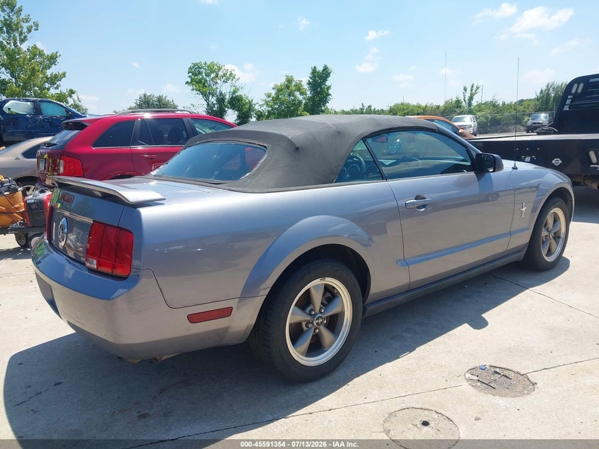 2006 FORD MUSTANG auction photo 4