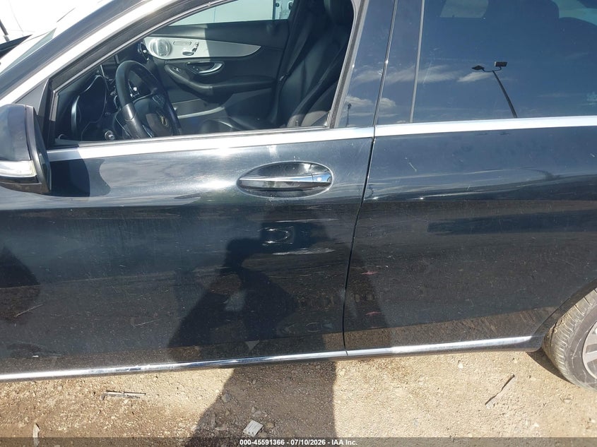 2015 MERCEDES-BENZ C auction photo 6