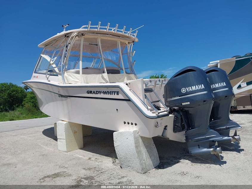 2014 GRADY WHITE 335 FREEDOM auction photo 3
