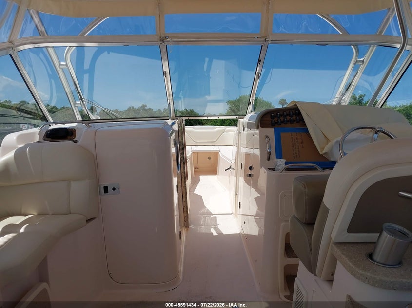 2014 GRADY WHITE 335 FREEDOM auction photo 5