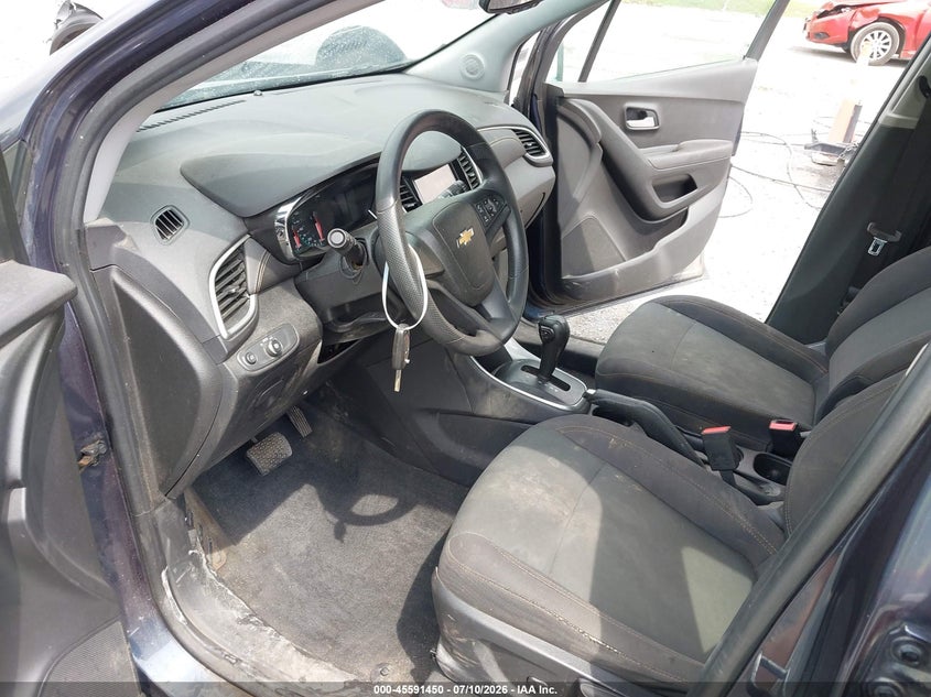 2018 CHEVROLET TRAX auction photo 5
