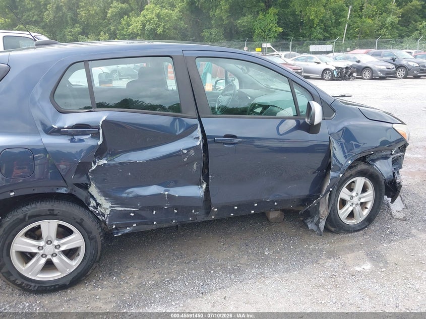 2018 CHEVROLET TRAX auction photo 6
