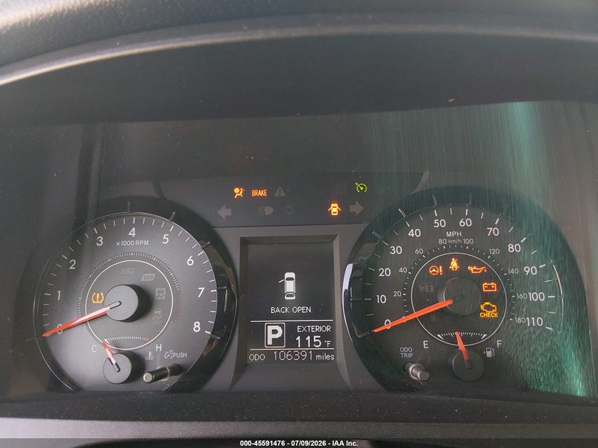 2017 TOYOTA SIENNA auction photo 7