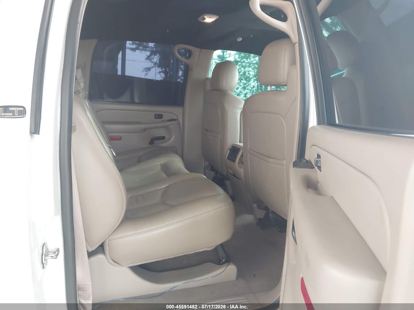 2005 CHEVROLET SILVERADO PICKUP 6.0L V-8 300HP