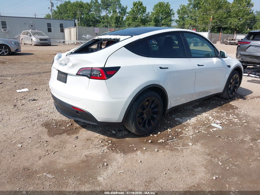 2021 TESLA MODEL Y auction photo 4