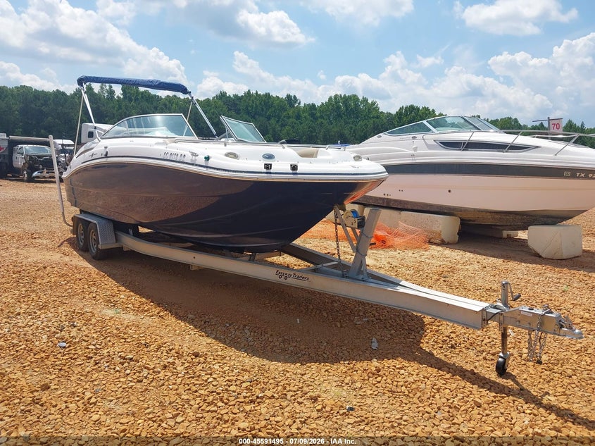 2014 HURRICANE SUNDECK 26 auction photo 1