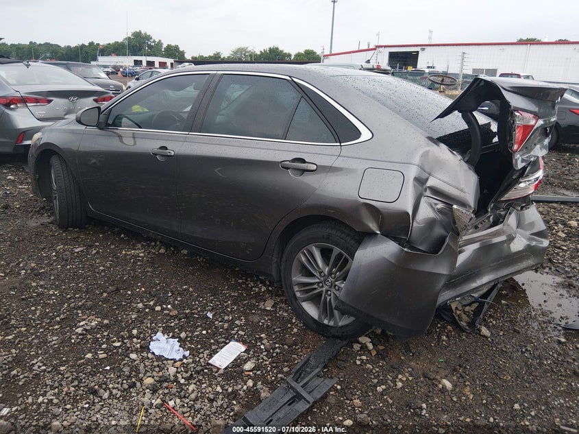 2017 TOYOTA CAMRY auction photo 3