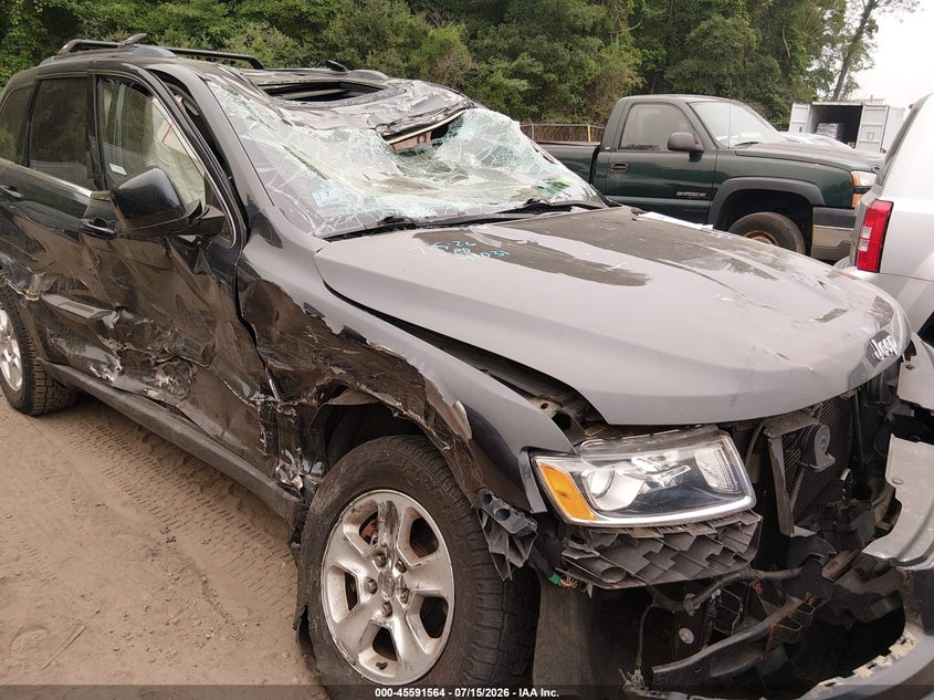 2014 JEEP GRAND CHEROKEE auction photo 6