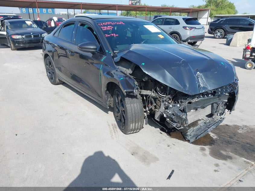 Vin: wauhudgy9na084876, lot: 46089945, audi a3 premium plus 40 tfsi quattro s tronic 2022 img_1