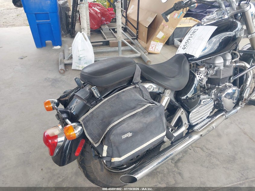 2004 TRIUMPH MOTORCYCLE BONNEVILLE auction photo 4