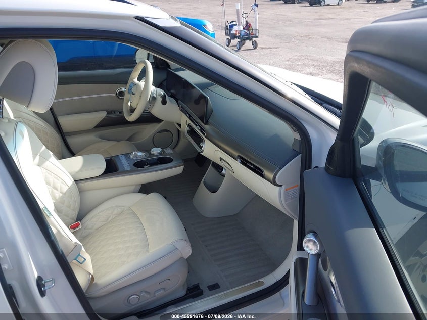 2023 GENESIS GV60 auction photo 5