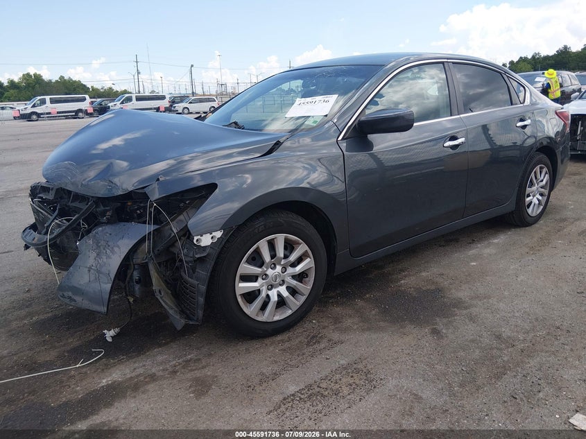2013 NISSAN ALTIMA auction photo 2