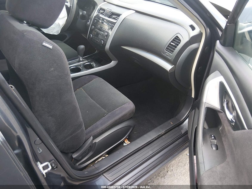2013 NISSAN ALTIMA auction photo 5