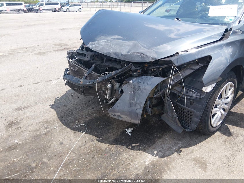 2013 NISSAN ALTIMA auction photo 6