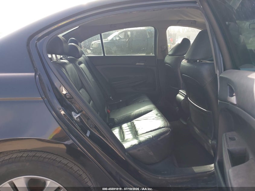 2012 HONDA ACCORD 2.4 SE · Фото 8