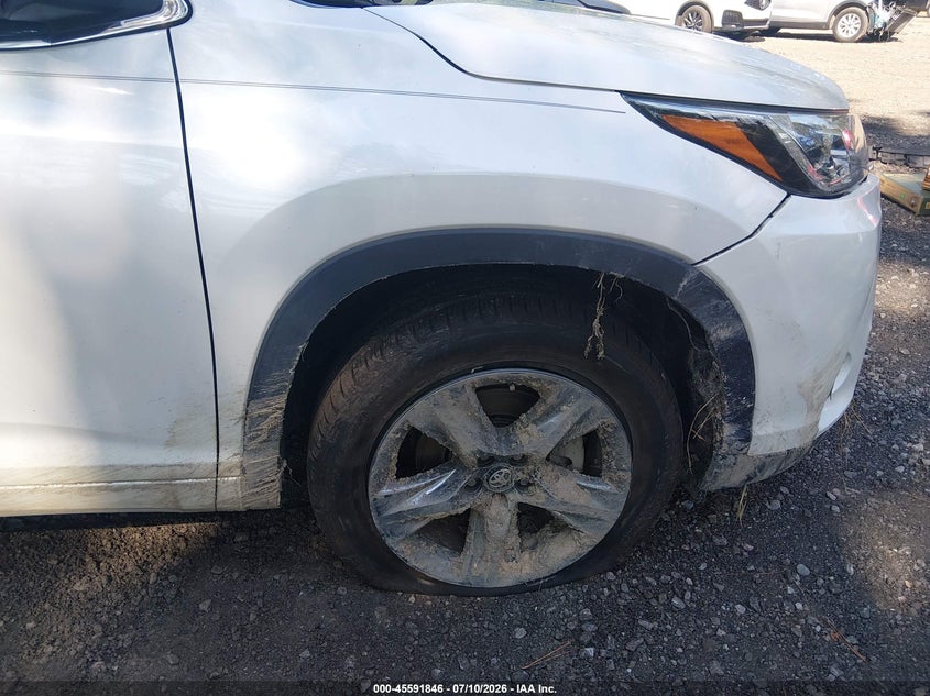 2018 TOYOTA HIGHLANDER auction photo 6