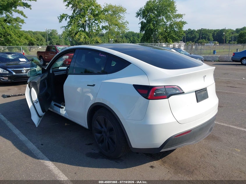2025 TESLA MODEL Y auction photo 3