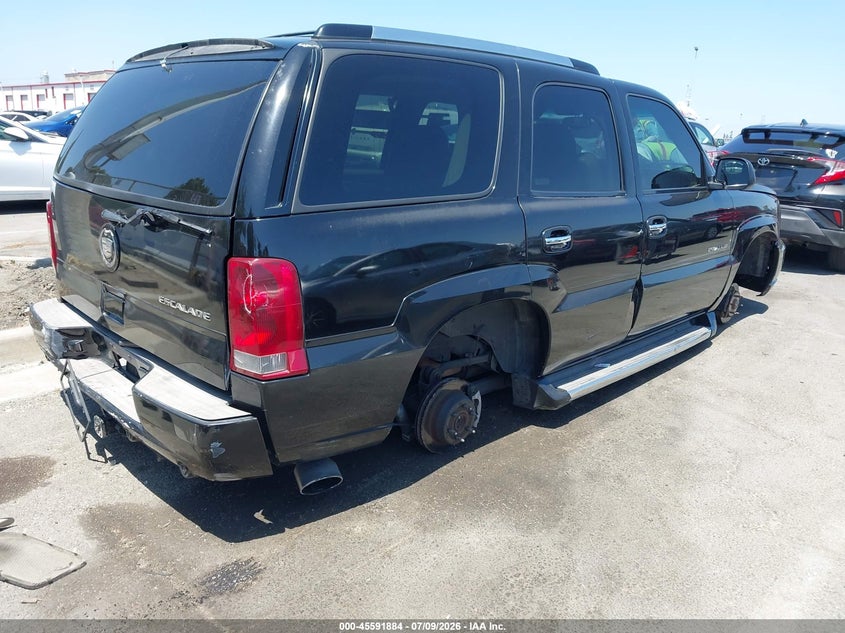 2002 CADILLAC ESCALADE auction photo 4