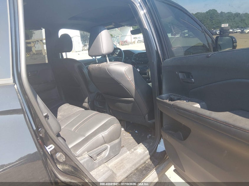 2023 Honda Passport Awd Trailsport VIN: 5FNYF8H68PB027015 Lot: 45591941