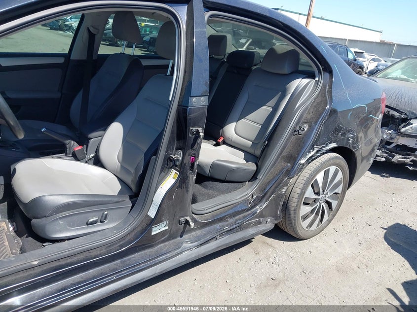 2014 VOLKSWAGEN JETTA HYBRID auction photo 6
