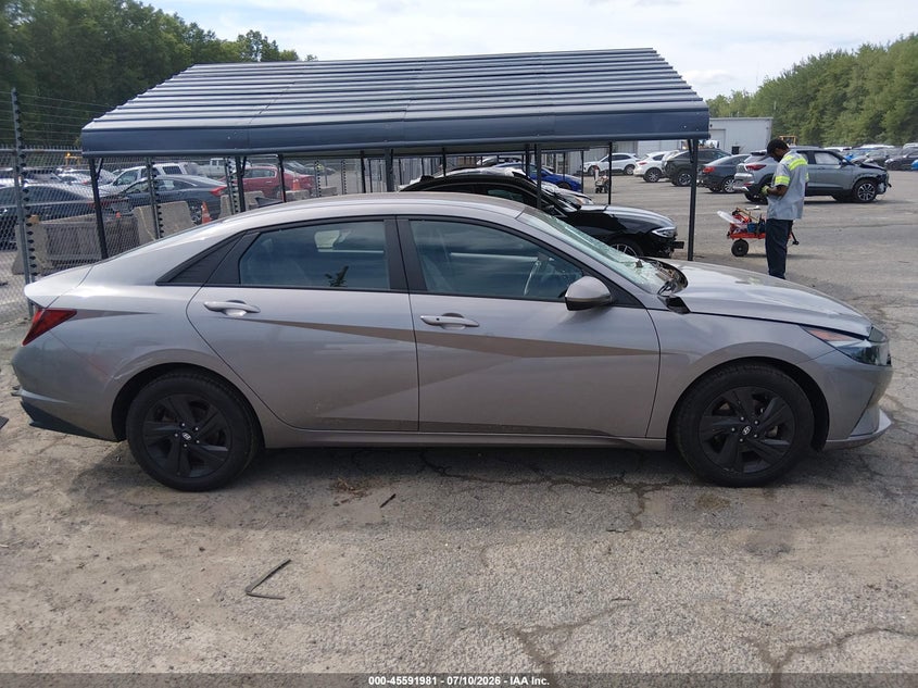 AtlanticExpress - Hyundai Elantra