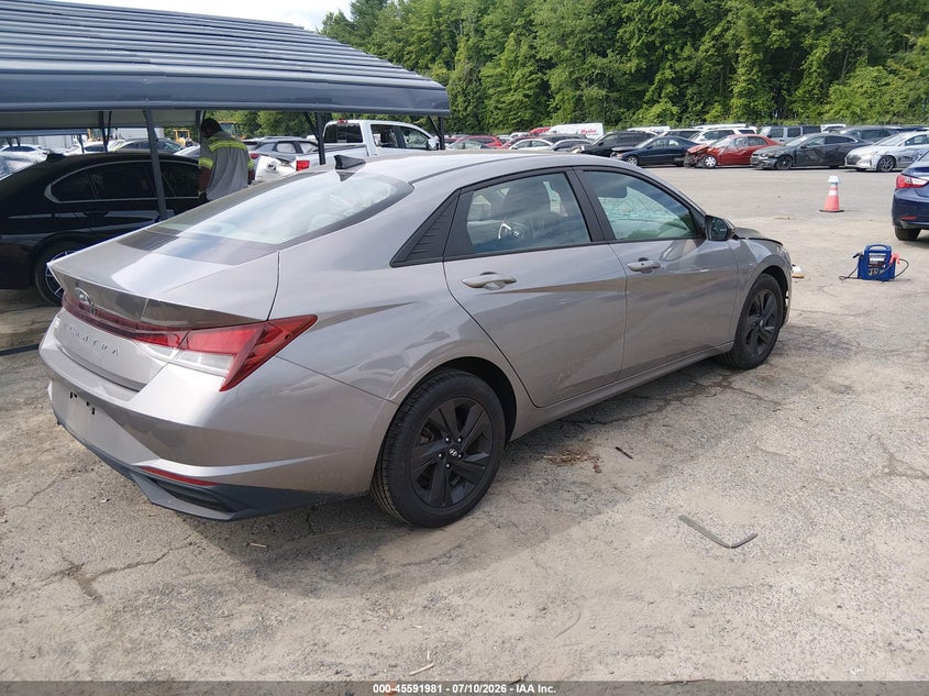 AtlanticExpress - Hyundai Elantra