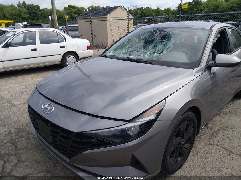 AtlanticExpress - Hyundai Elantra