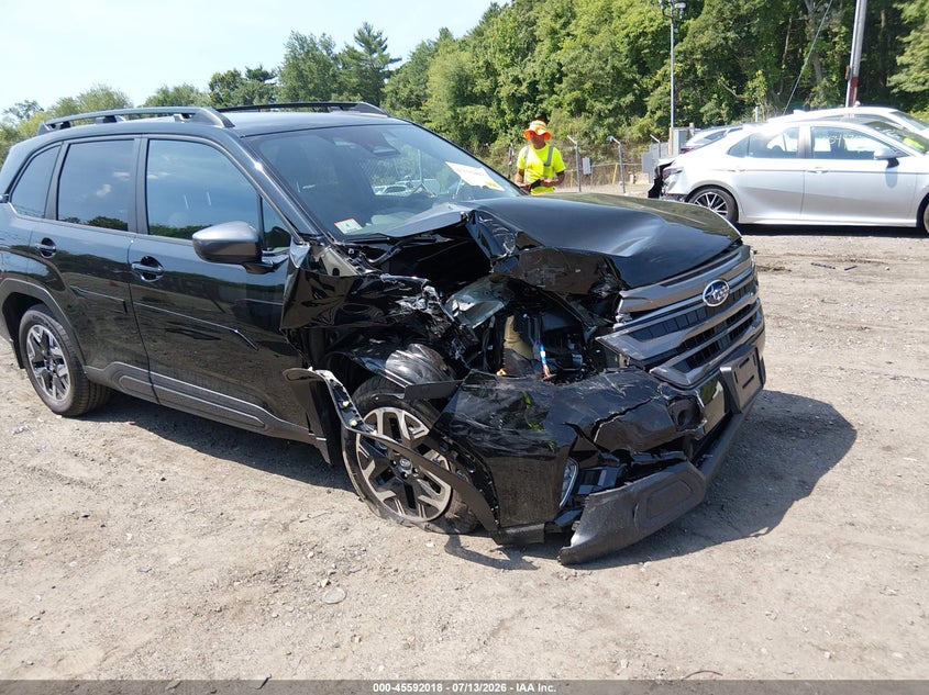 2026 SUBARU FORESTER auction photo 1