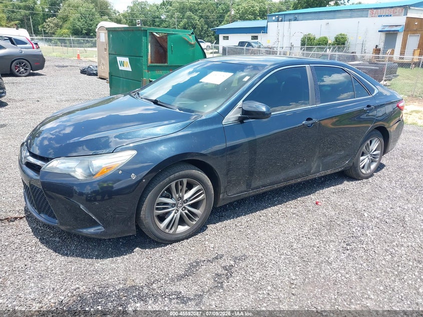 2015 Toyota Camry, Repossession, IAAI, VIN 4T1BF1FK6FU020403 — photo 2
