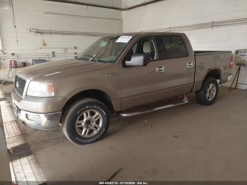 2004 FORD F-150 auction photo 2