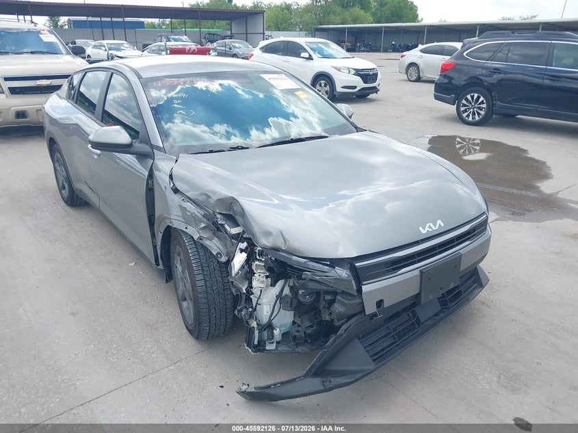 Vin: 3kpft4de0se109759, lot: 46090503, kia k4 lxs 2025 img_1