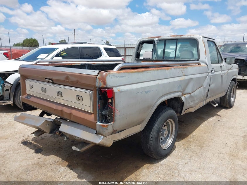 1986 FORD F150 auction photo 4