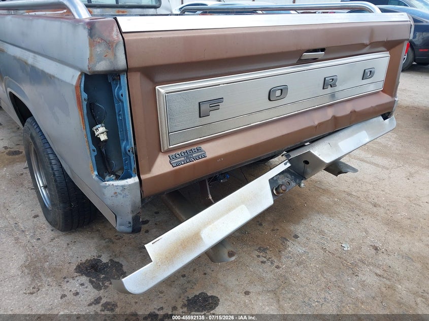 1986 FORD F150 auction photo 6
