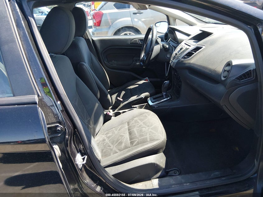 2013 FORD FIESTA auction photo 5