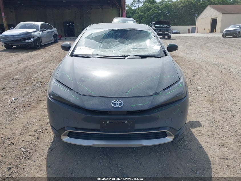 TOYOTA PRIUS PLUG-IN HYBRID - zdjęcie 12