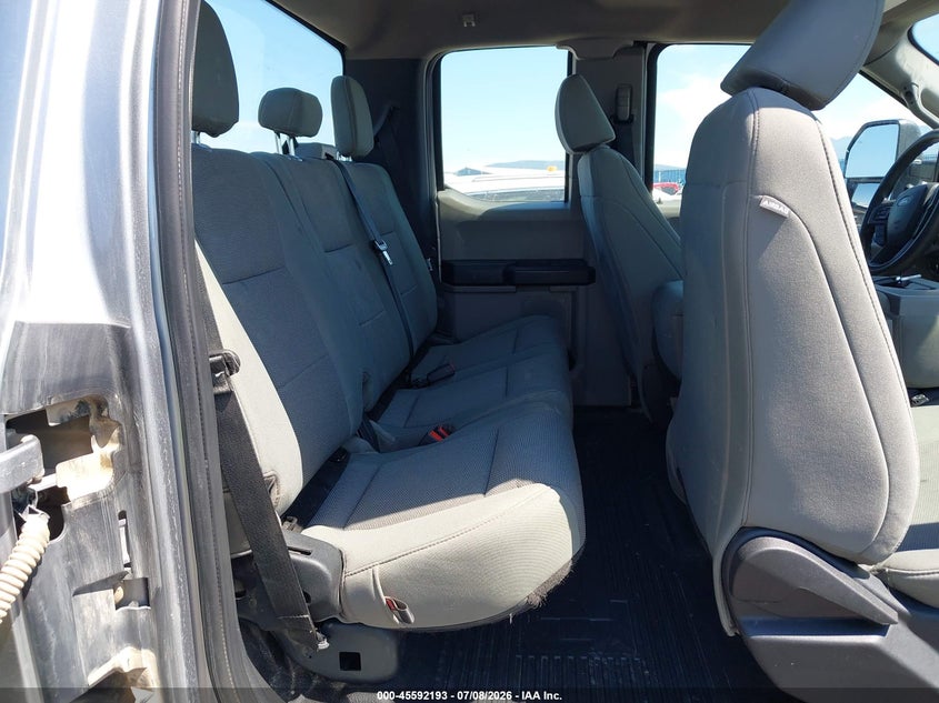 2021 FORD F-250 auction photo 8