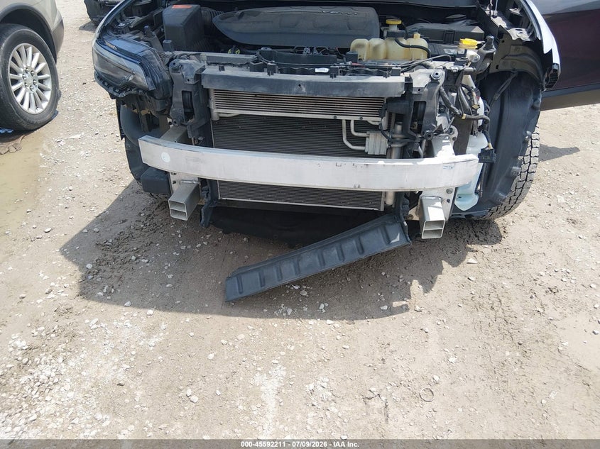 2019 Jeep Cherokee Limited 4X4 VIN: 1C4PJMDX4KD118445 Lot: 45592211