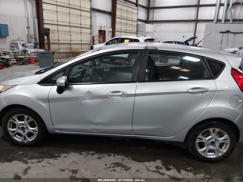 2015 Ford Fiesta Se VIN: 3FADP4EJ7FM213920 Lot: 45592253