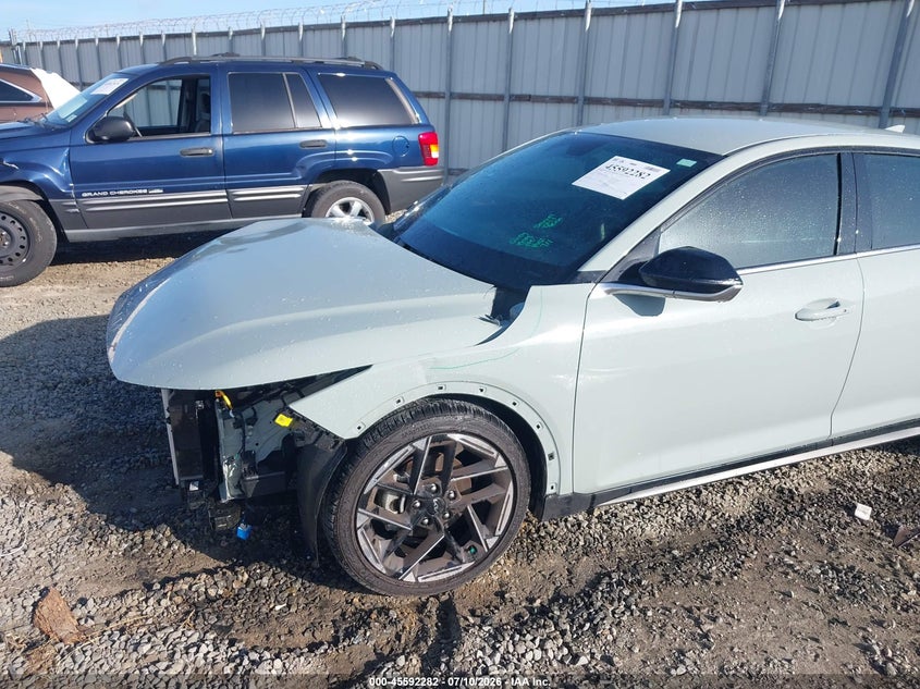 2025 Kia K4 Gt-Line VIN: 3KPFW4DE5SE157748 Lot: 45592282