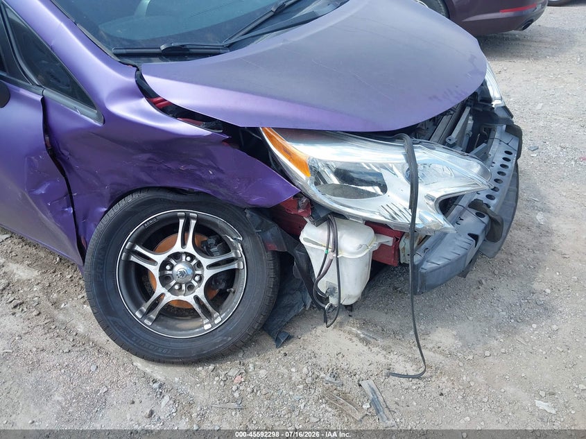 2015 NISSAN VERSA NOTE auction photo 6