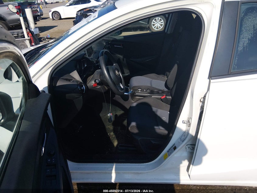 2017 Toyota Yaris Ia VIN: 3MYDLBYV6HY148063 Lot: 45592314