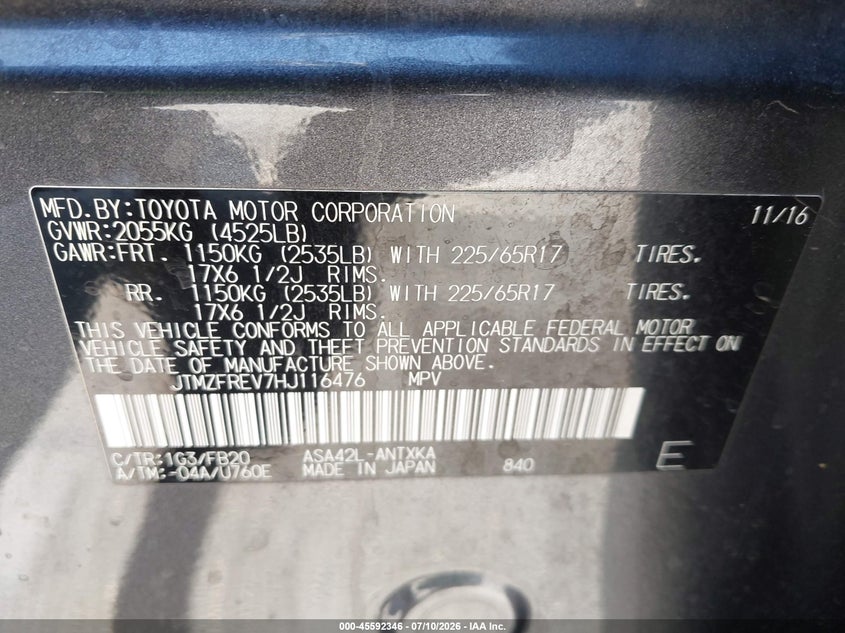 VIN JTMZFREV7HJ116476 2017 TOYOTA RAV4 LE