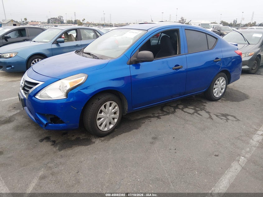 2015 Nissan Versa, Right Side, IAAI, VIN 3N1CN7APXFL854320 — photo 2