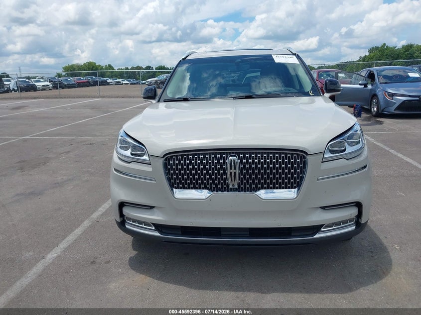 2023 Lincoln Aviator Reserve VIN: 5LM5J7WC3PGL00977 Lot: 45592396
